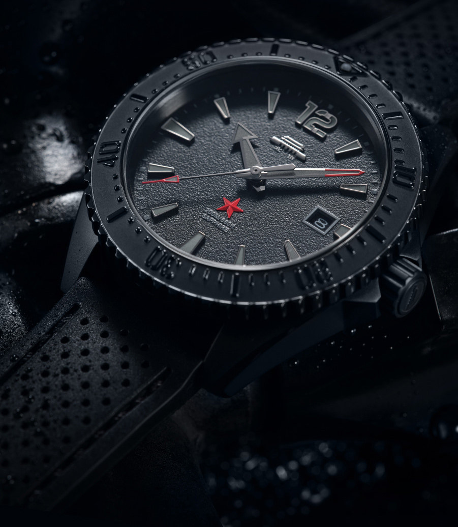 Beijing Dark Black Diver 200M  - Luxury Watch In China recension och pris