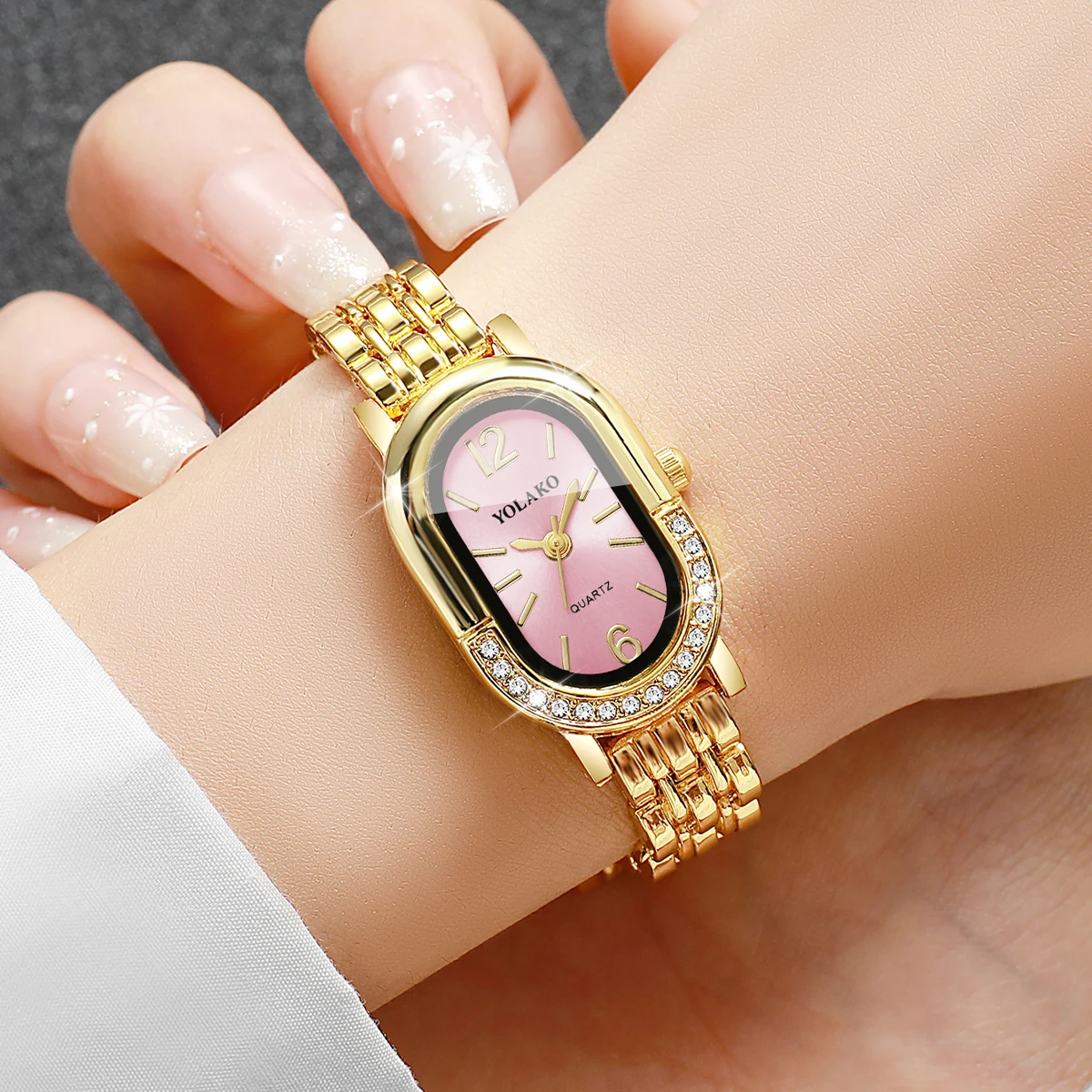 Luxury Rhinestone Women Quartz - Ladies Luxury Watch recension och pris