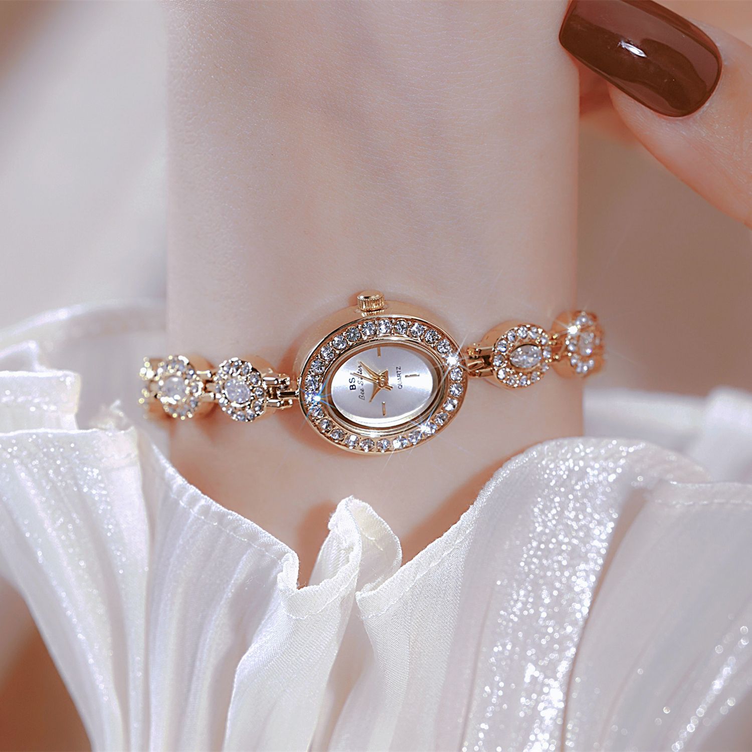 UTHAI New Women Chain Watch Li - Luxury Watch Winder recension och pris