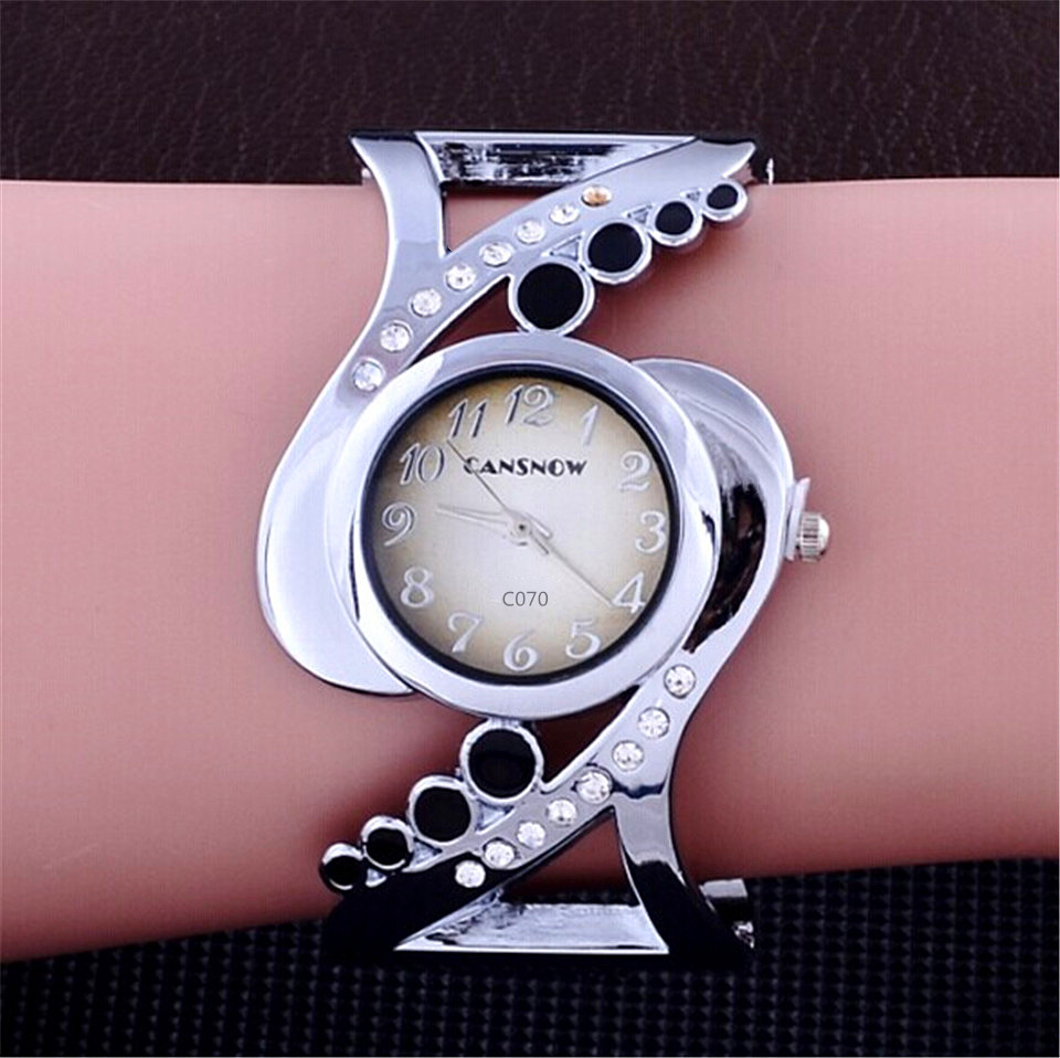 Women Bangle Wristwatch Crysta - Luxury Watch Diamond recension och pris
